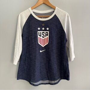 Nike Women’s Team USA Olympic 3/4 Sleeve Raglan Tee Size Large Winter Games